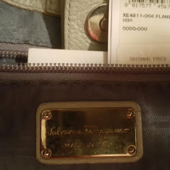 salvatore ferragamo - Picture 3 of 8